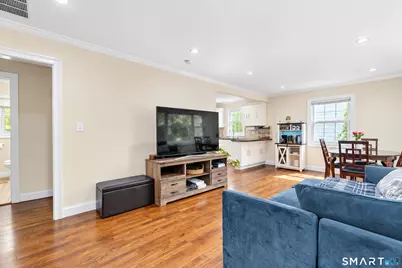 221 Third Avenue, West Haven, CT 06516 - Photo 5