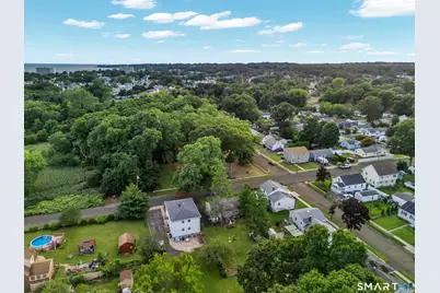 221 Third Avenue, West Haven, CT 06516 - Photo 33