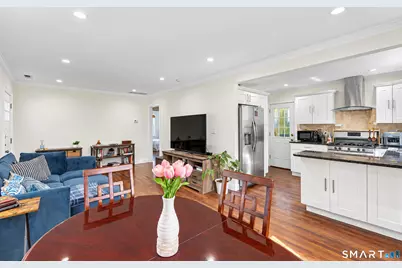 221 Third Avenue, West Haven, CT 06516 - Photo 9