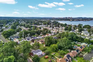 221 3rd Ave, West Haven, CT 06516 - Photo 31
