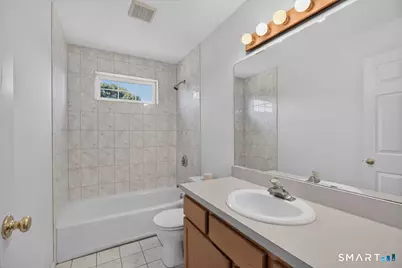98 Broadleaf Circle, Suffield, CT 06093 - Photo 23