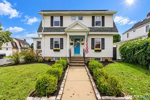 135 Plymouth St, Stratford, CT 06614 - Photo 1