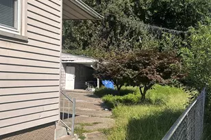505 High St, New Britain, CT 06053 - Photo 3