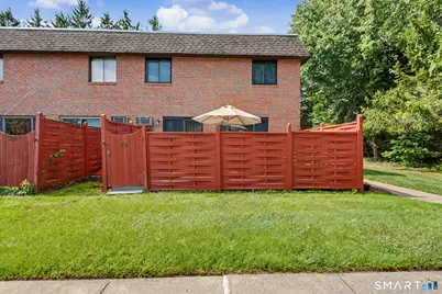 116 Sharon Lane #116, Wethersfield, CT 06109 - Photo 3