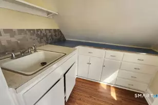 49-1/2 Silver St, Middletown, CT 06457 - Photo 3