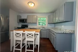 110 Green Hill Ln, Cheshire, CT 06410 - Photo 7