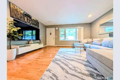 13 Ventura Avenue, Danbury, CT 06811 - Photo 9
