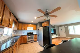 13 Ventura Ave, Danbury, CT 06811 - Photo 7