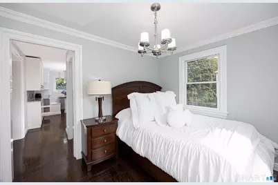 70 North Taylor Avenue, Norwalk, CT 06854 - Photo 15