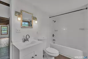 2 Old Colchester Rd, Waterford, CT 06375 - Photo 9