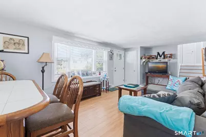 17 Seventh Avenue, Waterford, CT 06385 - Photo 9