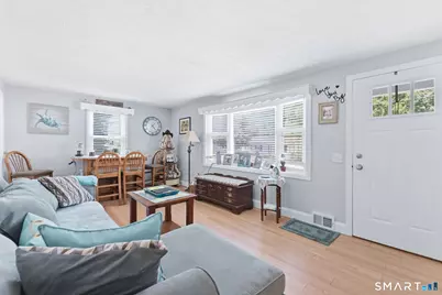 17 Seventh Avenue, Waterford, CT 06385 - Photo 7