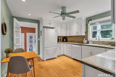 37 Wayne Road, Groton, CT 06340 - Photo 7