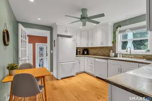 37 Wayne Rd, Groton, CT 06340 - Photo 7