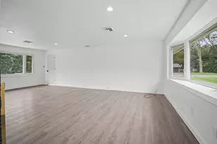 401 Juniper Ln, Cheshire, CT 06410 - Photo 11