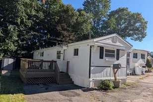 31 Spruce Dr, Shelton, CT 06484 - Photo 1