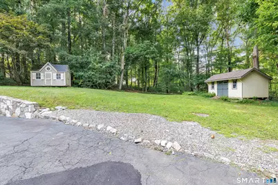 32 Shari Drive, Seymour, CT 06483 - Photo 3