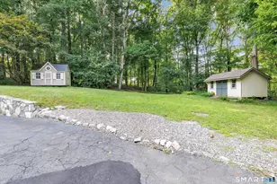 32 Shari Dr, Seymour, CT 06483 - Photo 3