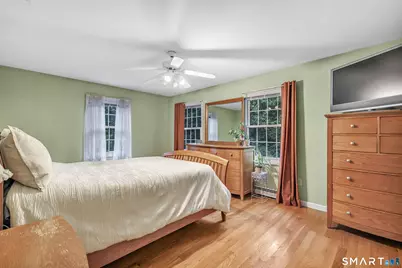 32 Shari Drive, Seymour, CT 06483 - Photo 25