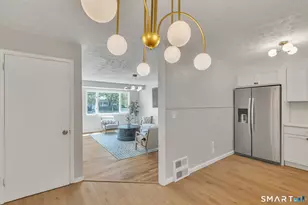24 Yale Dr, Enfield, CT 06082 - Photo 9