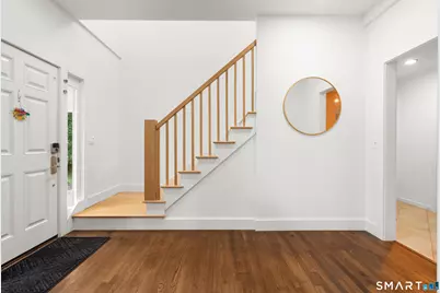 8 Rising Road, Norwalk, CT 06850 - Photo 3