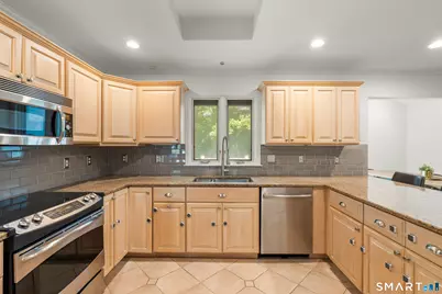 8 Rising Road, Norwalk, CT 06850 - Photo 5