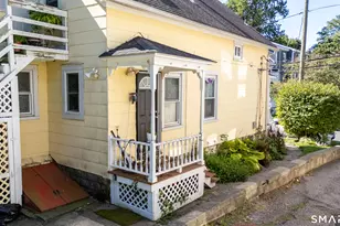 96-98 Morehouse St, Bridgeport, CT 06605 - Photo 11