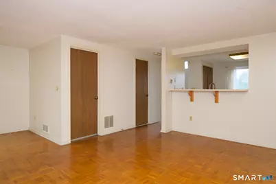11 Wynwood Drive #11, Cromwell, CT 06416 - Photo 9