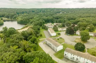 8 Lakeside Dr, Ledyard, CT 06339 - Photo 5