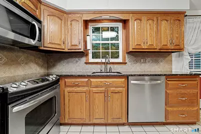 301 Tulip Drive, Meriden, CT 06450 - Photo 13