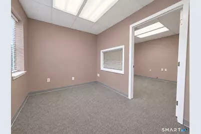 1001 Farmington Avenue #103, Bristol, CT 06010 - Photo 1