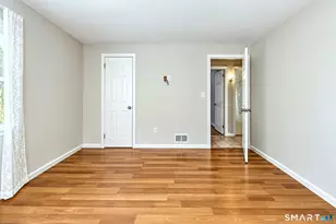 25 Fairfield St, Milford, CT 06460 - Photo 33