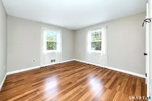 25 Fairfield St, Milford, CT 06460 - Photo 9
