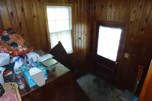 40 Hull St, Ansonia, CT 06401 - Photo 11