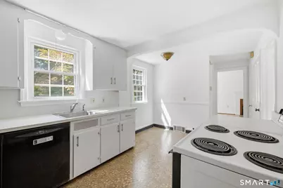 31 Birchwood Road, East Hartford, CT 06118 - Photo 13