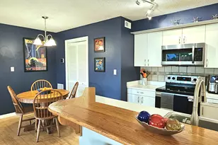 14 Forest Glen Cir, Middletown, CT 06457 - Photo 9