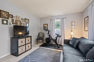 43 Harwich Ln, West Hartford, CT 06117 - Photo 29