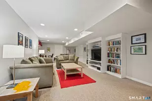 43 Harwich Ln, West Hartford, CT 06117 - Photo 35