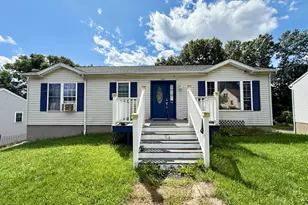 54 Francisco Cir, Waterbury, CT 06706 - Photo 1