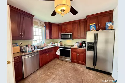 54 Francisco Circle, Waterbury, CT 06706 - Photo 15