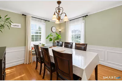 70 Fennbrook Road, West Hartford, CT 06119 - Photo 9