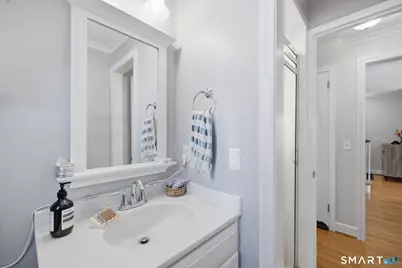 70 Fennbrook Road, West Hartford, CT 06119 - Photo 15