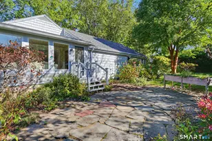 265 Balmforth St, Bridgeport, CT 06605 - Photo 29