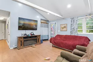 85 Mansfield Rd, Ashford, CT 06278 - Photo 7