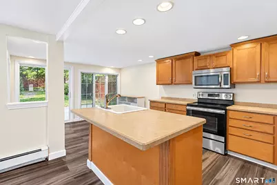 6 Hillside Court, Middletown, CT 06457 - Photo 19