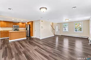 6 Hillside Ct, Middletown, CT 06457 - Photo 9