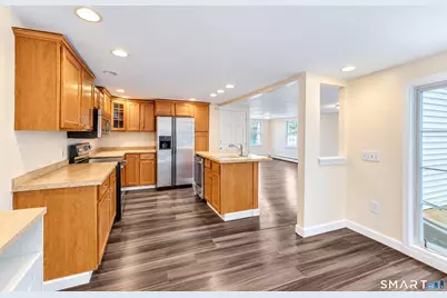6 Hillside Court, Middletown, CT 06457 - Photo 13