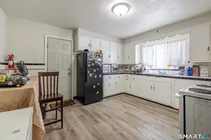 260 Whitney Ave, Bridgeport, CT 06606 - Photo 9