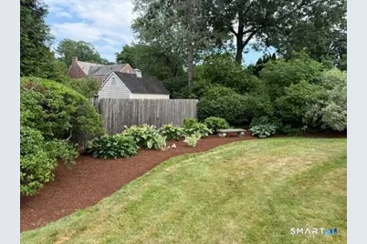 28 Colony Road, West Hartford, CT 06117 - Photo 5