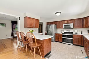 39 Chapman Rd, Marlborough, CT 06447 - Photo 17
